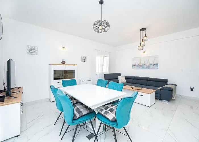 With Parking Space - 24646 Apartament *