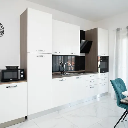 Апартаменты With Parking Space - 24646
