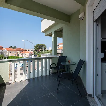 With Parking Space - 24646 Апартаменты Задар